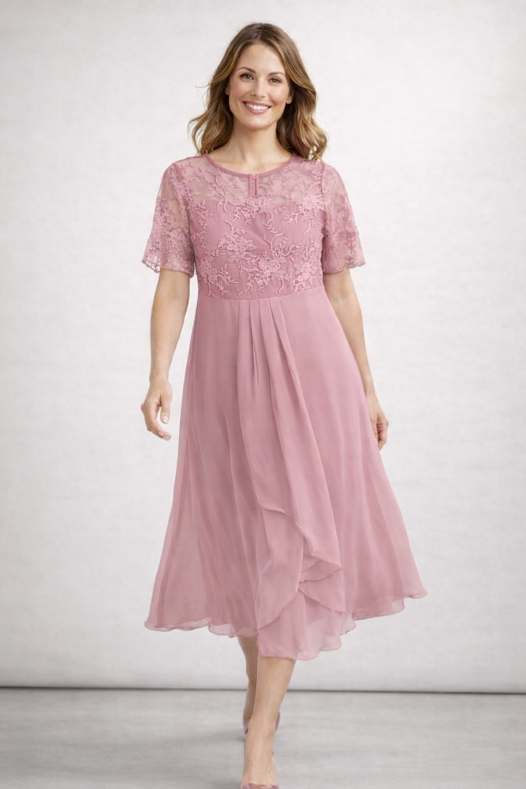 Blomsterblonde Midi Kjole | Elegant Korte Ærmer 1
