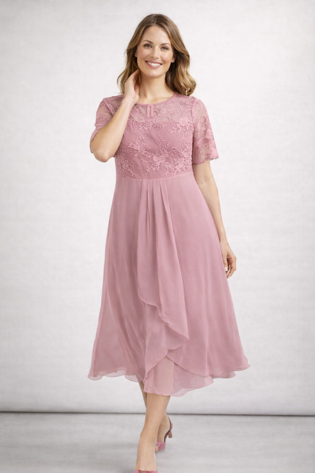 Blomsterblonde Midi Kjole | Elegant Korte Ærmer 2