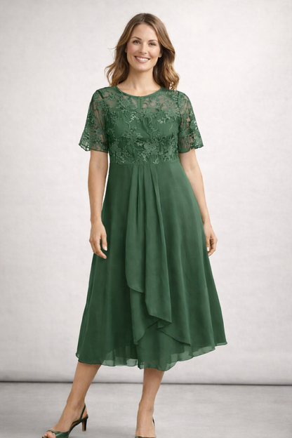 Blomsterblonde Midi Kjole | Elegant Korte Ærmer 4