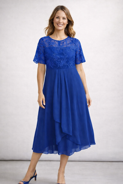 Blomsterblonde Midi Kjole | Elegant Korte Ærmer 8