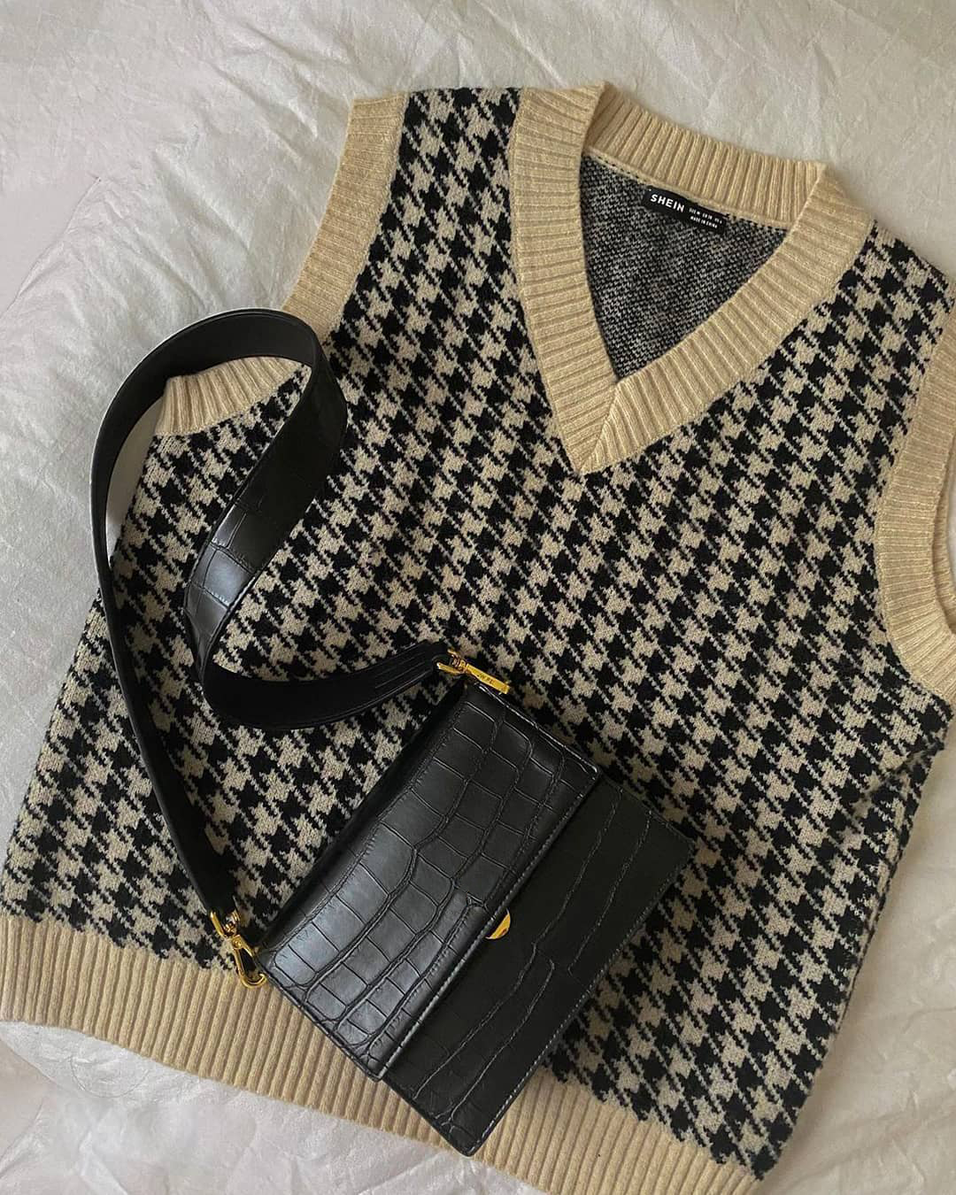 Crocodile Print Shoulder Bag Compact Elegant Design 5